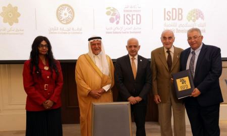 "قدسنا" توقع حزمة مشاريع تمويل لمؤسسات ومبادرات مقدسية وفلسطينية